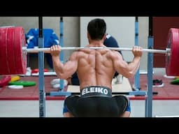 Chinese weightlifters are BUILT DIFFERENT