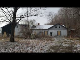 Mysterious 1830s MANSION in the Middle of Nowhere Found with POWER Still On!