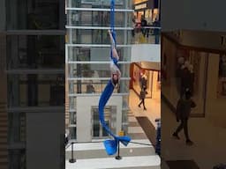 Aerialist in Southcentre Mall #aerialist #southcentre #acrobatics #amazing #beautiful