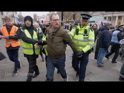 Heavy police presence as ‘anarchist black bloc’ gather in London to oppose 'Unite The Kingdom' demo