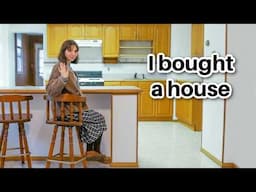 Well, I bought a house! House Tour! (Ep.1)