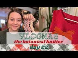 Day 22 VLOGMAS - red vest progress + quiet knitting day