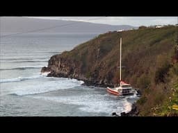 Hula Girl Boat Run Aground! Honolua Bay Maui