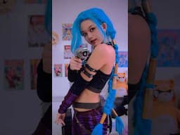 my jinx cosplay pics!! #arcane #jinx #jinxcosplay #arcanecosplay #cosplay #fyp