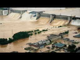 AUSTRALIA UNDERWATER! Townsville SHUT DOWN as 600mm Rain DESTROYS Everything! CROCODILES IN STREETS?