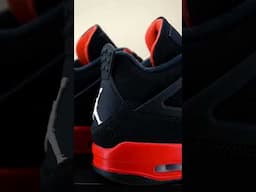 Air Jordan 4 Red ThunderQuesta sequenza di colori richiama la "Thunder" del 2006,  #jordan #sneakers