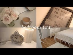 Updated Bedroom Tour \\ Minimalist Clutter Free Meets Victorian/Traditional Inspired & My New Bed