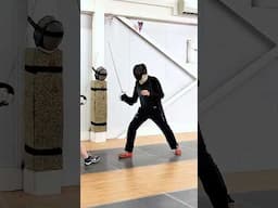 Laszlo's sabre fencing lesson in short version #fencing #sabrefencing  #sabre #fencinglesson #sport