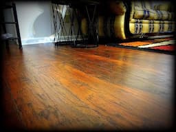 Tips helping you applying Laminate Flooring - نصائح تساعدك في تطبيق الأرضيات الخشبية