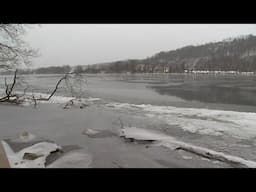 Ice is piling up on Pittsburgh’s major rivers, creating dangerous flood risk