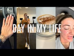 VLOG: first time microneedling, testing wedding nails, unboxing packages, + more !