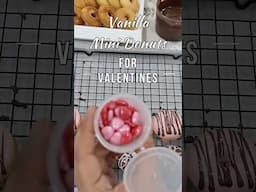 Vanilla Mini Donuts for Valentines #VanillaMiniDonuts #ValentinesMiniDonuts #valentinesdaygift