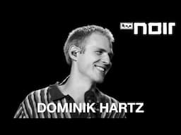 Dominik Hartz – dede don don dede don dede don (live im TV Noir Hauptquartier)