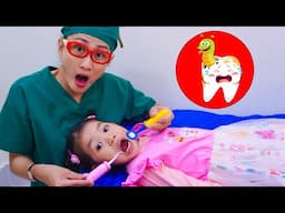 Dentist vs Candy: Jolie & Johnny Learn about Healthy Teeth_Kids Lesson