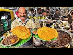 40/- Rs Delhi Street Food Maharajas 😍 Om d Hatti Sharma ji Kachori Black Chole Bhature Paneer Pakore