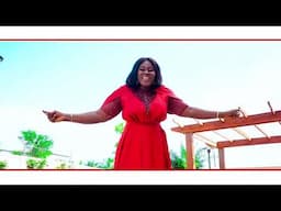 Mary Boateng - Onyankopon Ensesa Da (God never  changes) -  OFFICIAL VIDEO