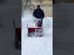 Just another snow day in Canada. 🇨🇦❄️