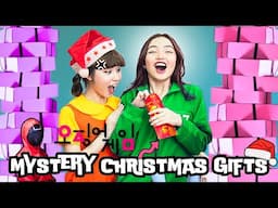 THE BIG CHRISTMAS MYSTERY GIFT OPENING IN SQUID GAME STYLE | Aurea & Alexa