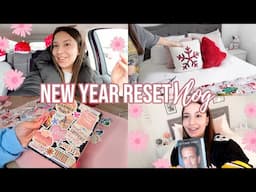 VLOG: 2024 EMPTIES, DECORATE MY KINDLE WITH ME, TAKING DOWN CHRISTMAS, NEW NAILS | Jackie Ann