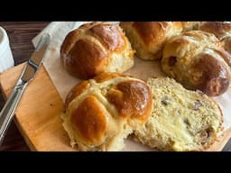 HOW TO MAKE EASY EASTER HOT CROSS BUNS!