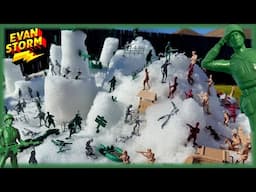 Plastic Toy Army Men Snow Battle: Family Playtime 2v2