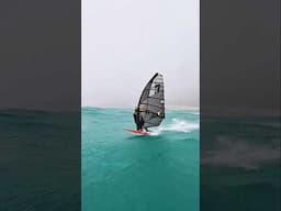 I went Slalom Windsurfing in heavy Seas! 🔥