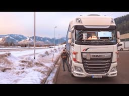 Luxury Truck Camping in a Free Truck in the Winter