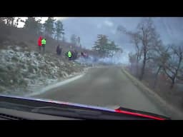 Rallye Monte-Carlo 2022 SS8 - Neuville/Wydaeghe onboard of descent through the smokes