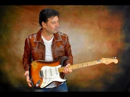 THE FENDER STRATOCASTER STORY - by Jean-Pierre Danel & his collection