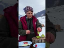 Mountain Cooking: The Art of Slow-Cooked Lamb Neck! 🏞️🐑