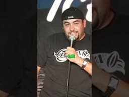 Latina Moms Now Use This Hand Gesture | Richard Villa | Comedy Caliente