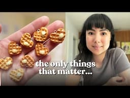 I make $122k a year selling charms. Here's what I learned!