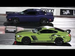 Mustang GT vs Dodge Challenger R/T