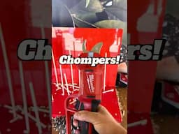 MILWAUKEE M12 BLPRS-0 Power Shear Demonstration