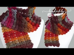 QUICK & EASY Shell Stitch Scarf! ONE ROW REPEAT