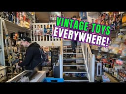 Epic Toy Hunt at Space Oddity Amsterdam! Rare & Vintage Finds!