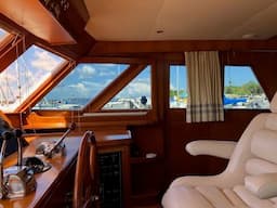 SeaBatical, Ocean Alexander 510 Classico Walkthrough