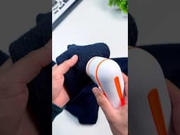 Give new life to your woollen clothes with this lint remover