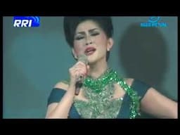 TANDA CINTA ( Konser tanda cinta RIKA RAFIKA)