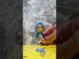 Baby Shark Learns to SURF at the Beach! CoComelon Toy Pretend! #cocomelon #shorts