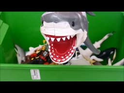 SHARK TOY BOX