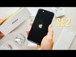 "New" iPhone SE 2020 Unboxing and Setup!