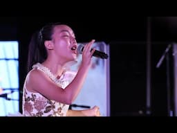 LIVE: Bridge Over Troubled Water - amazing rendition by #MaleaEmma