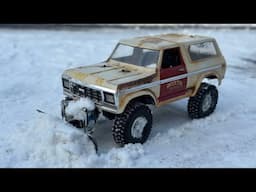 Traxxas TRX4 Hardbody bronco plowing snow!