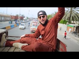 Pakistani Bus Rooftop Ride 🇵🇰