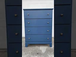 How to refinish PAINTED furniture! Check it out and lemme know what you think of this dresser 😊