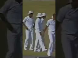 Ian Bishop dangerous Bouncer to dismissed Saeed Anwar