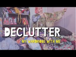 Declutter my wardrobe with me! + I counted how many items of clothing I have...it's shocking