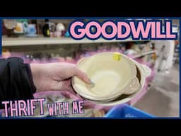 But I Just CAN'T HELP IT | Goodwill Thrift With Me | Niknax Reselling