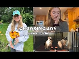 finding joy even in pain... daily vlog | @coffeegirls